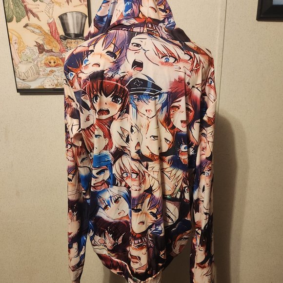 Silky Anime Girl Lightweight Hoodie Size Large - Picture 2 of 2